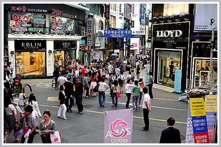 韩国旅游的外国游客人均购物消费创历史新高