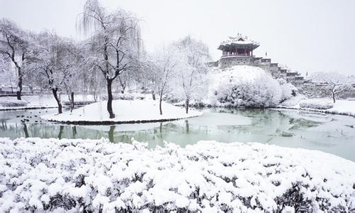 冬季到韩国享受雪景温泉