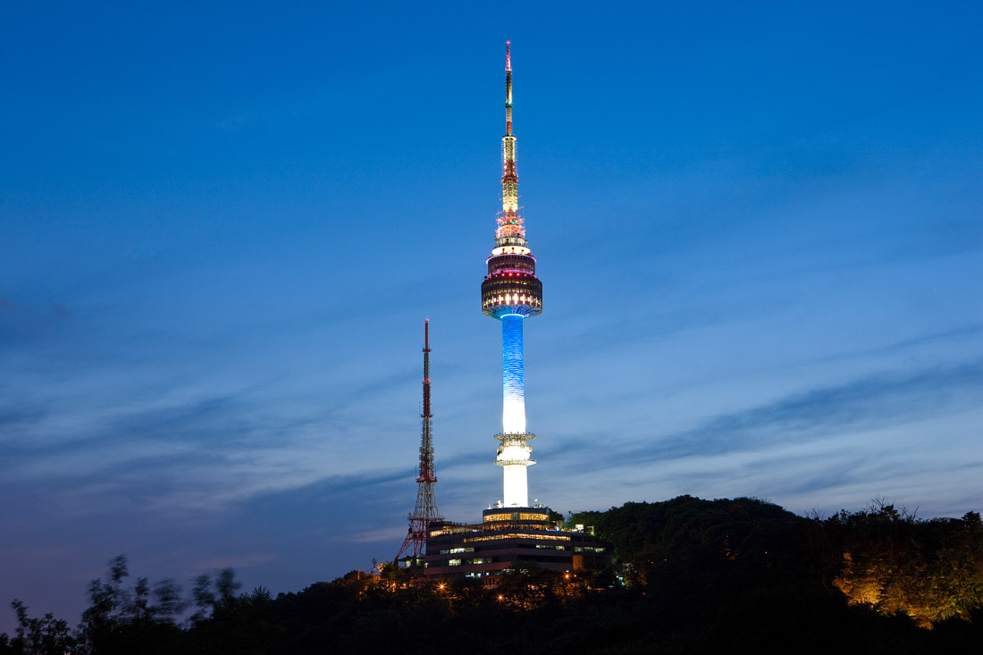  首尔塔夜景