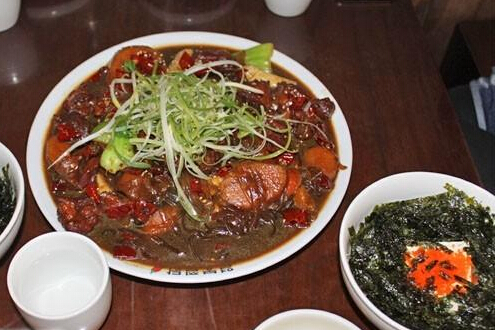 弘大烈凤大盘鸡（歌手Se7en明星店）
