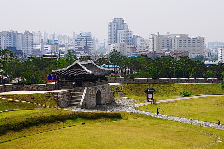 水原华城1