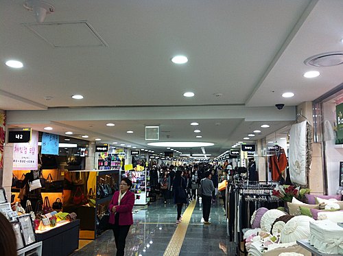 高速巴士客运站地下商街(Goto Mall)2