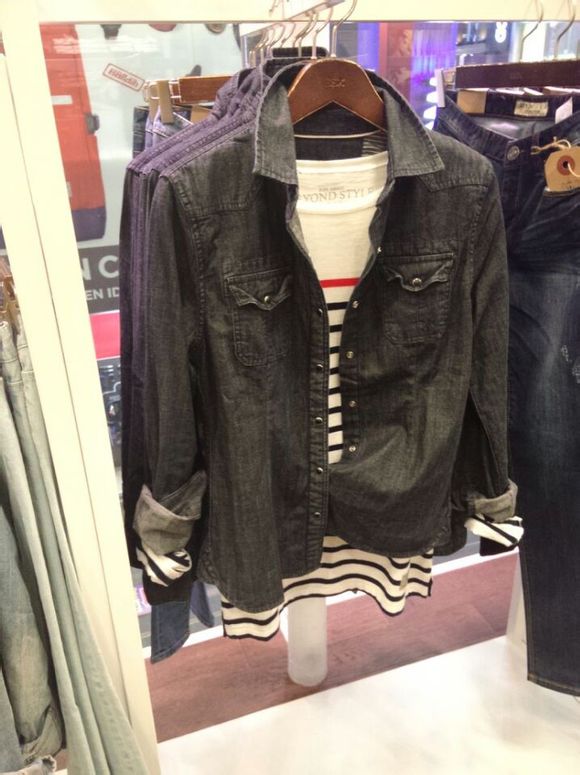 明洞BSX品牌服装店u8