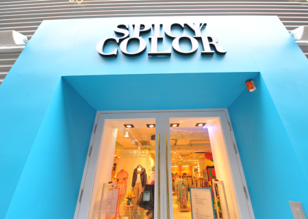  明洞SPICYCOLOR潮流服装店1