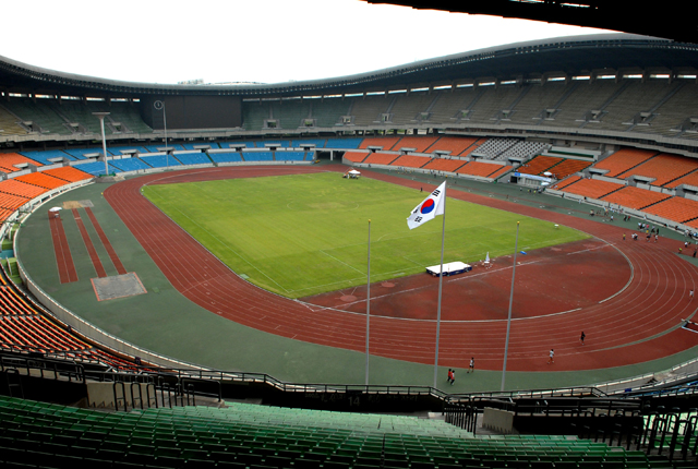 韩国蚕室综合体育场