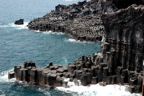 中文大浦海岸柱状节理带