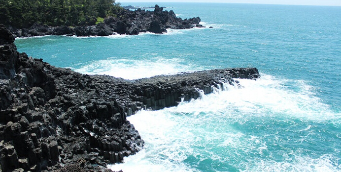 中文大浦海岸柱状节理带