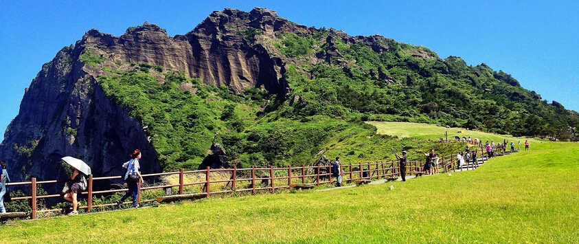 城山日出峰