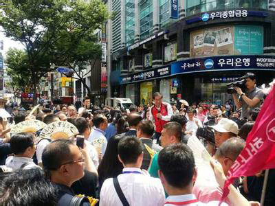 首尔市长为中国旅游团当导游盛景