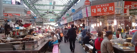 韩国传统市场