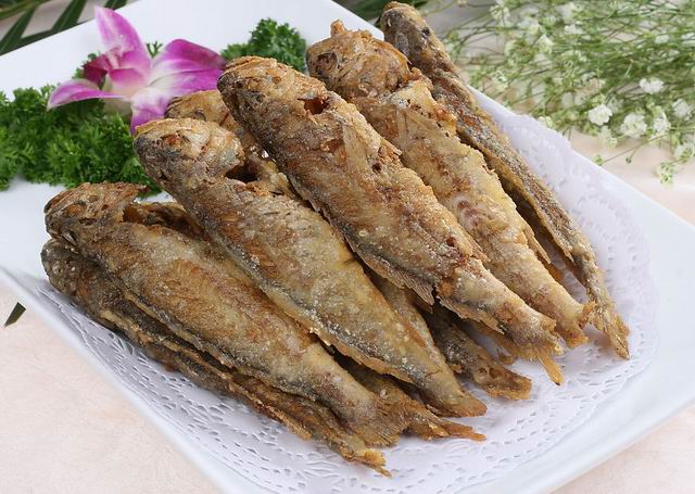 8.灵光干黄花鱼定食