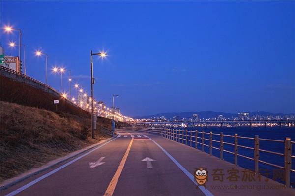 首尔汉江市民公园自行车道