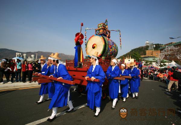 庆典一   2016镇海军港节（진해군항제）