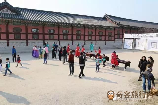 景福宫的游客