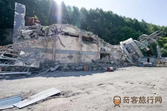 太白部队地震后的一片废墟